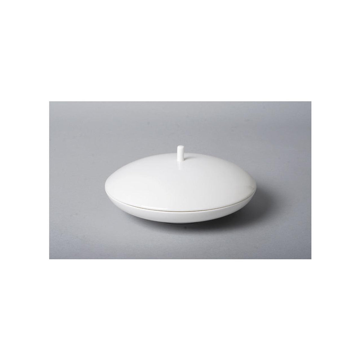 Dimora Soup Bowl with Lid 8.25" - image 1