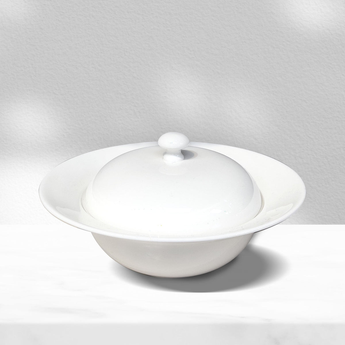 Mofa Rim Soup Bowl with Lid - image 1