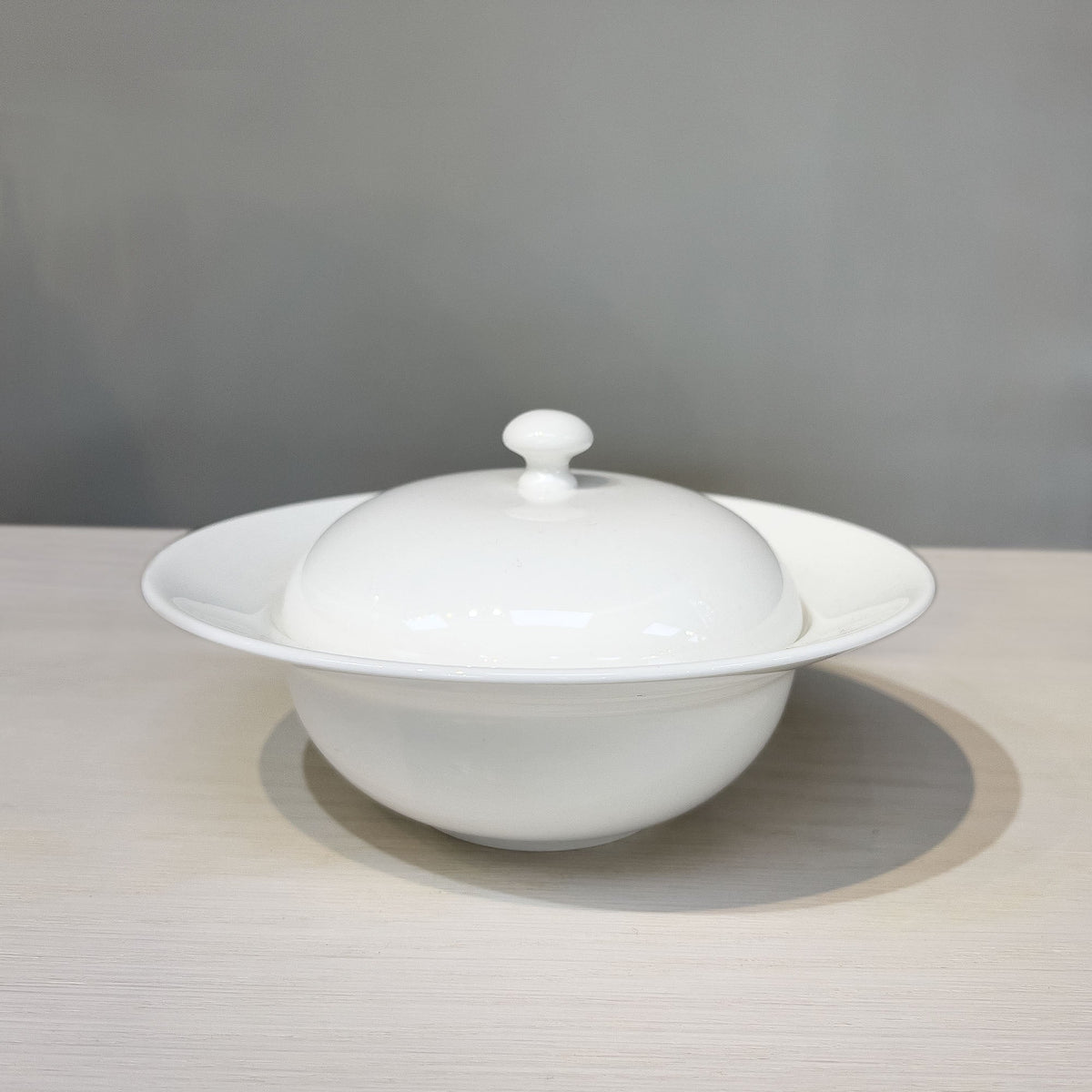 Mofa Rim Soup Bowl with Lid - image 2